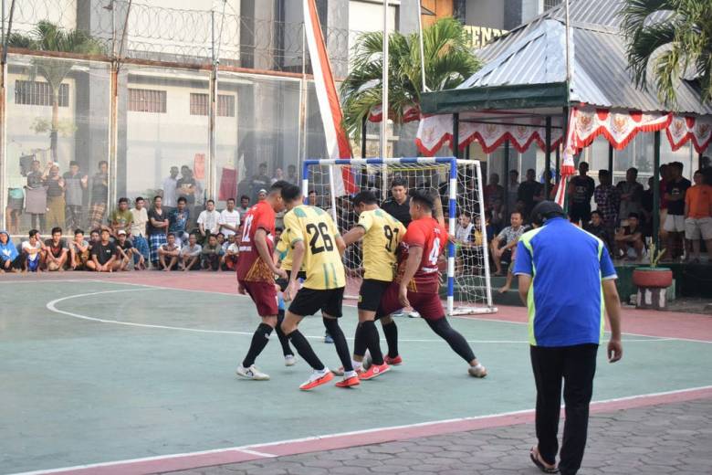 Final Futsal Antar Petugas Lapas Kelas I Malang Meriahkan HDKD dan HUT RI 2023